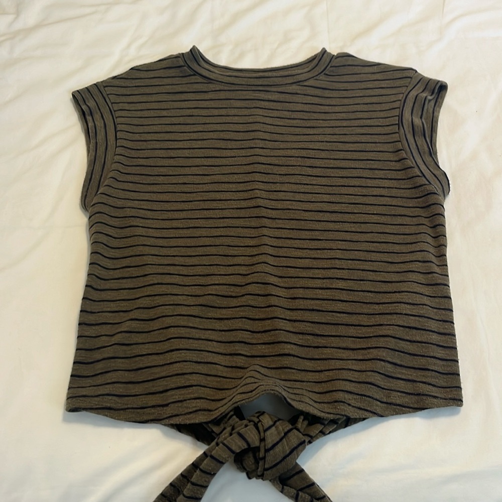Code X Mode Green Black Striped Top Open Keyhole … - image 1